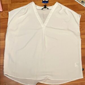 Banana Republic White Short Sleeved Top Size L
